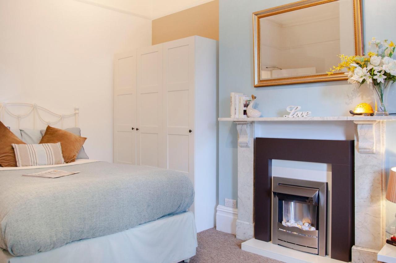 Treeside Suite By Grandeur Property Bournemouth Bagian luar foto
